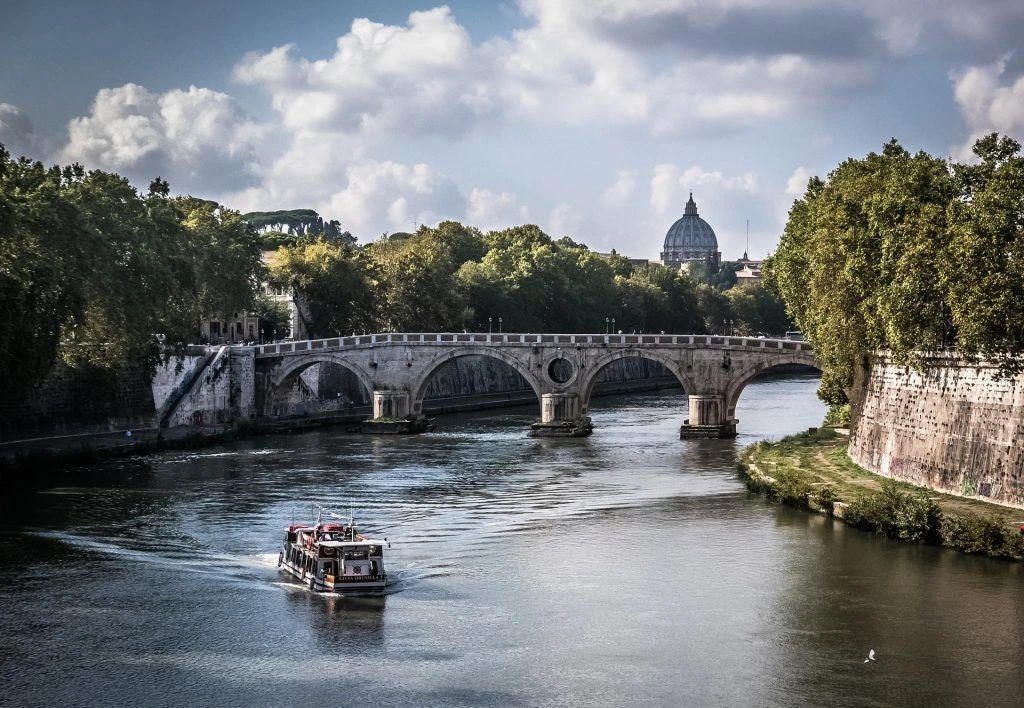 Lavorare a Roma permetterá viste mozzafiato come queste